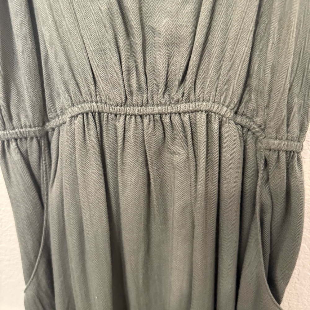 Universal Threads Medium Olive Green Maxi Dress - image 6